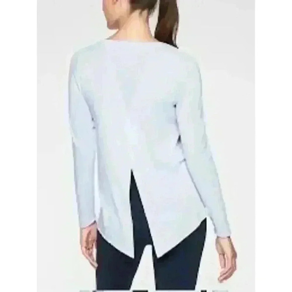 Athleta Blue Essence Semi Fit Long Sleeve Top Women’s Small - Picture 1 of 8